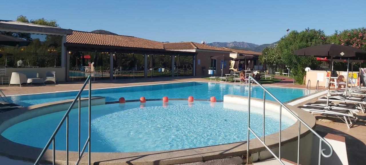 Li Suari Club Village San Teodoro  Bagian luar foto