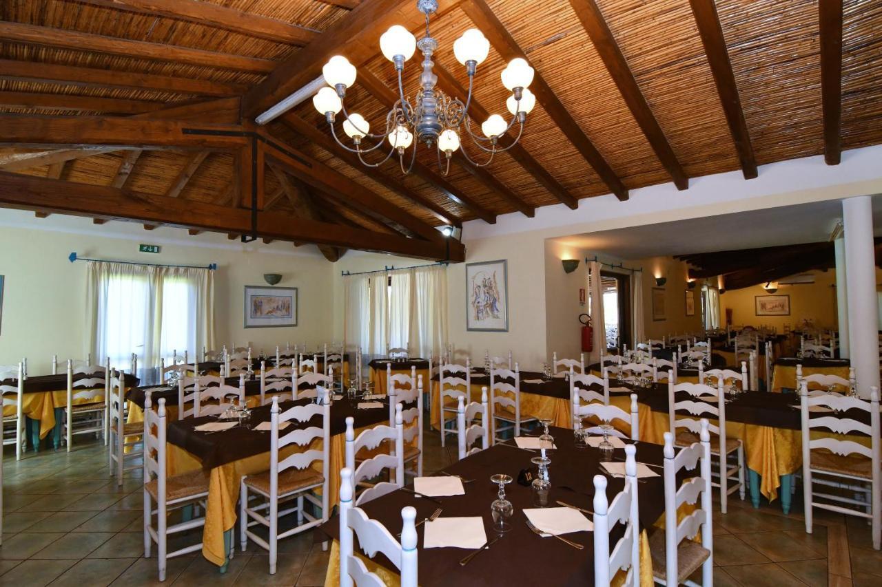 Li Suari Club Village San Teodoro  Bagian luar foto